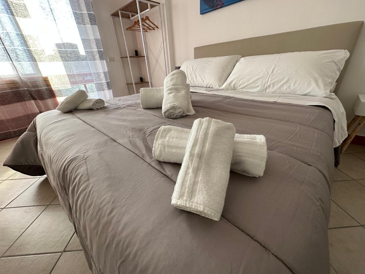 B&B Off Rooms And Relax 那不勒斯 外观 照片