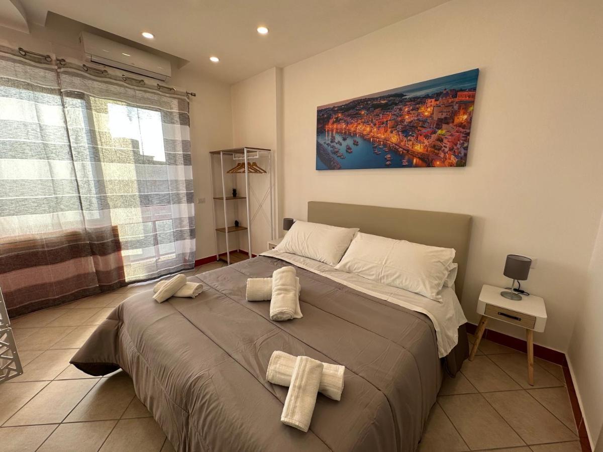 B&B Off Rooms And Relax 那不勒斯 外观 照片