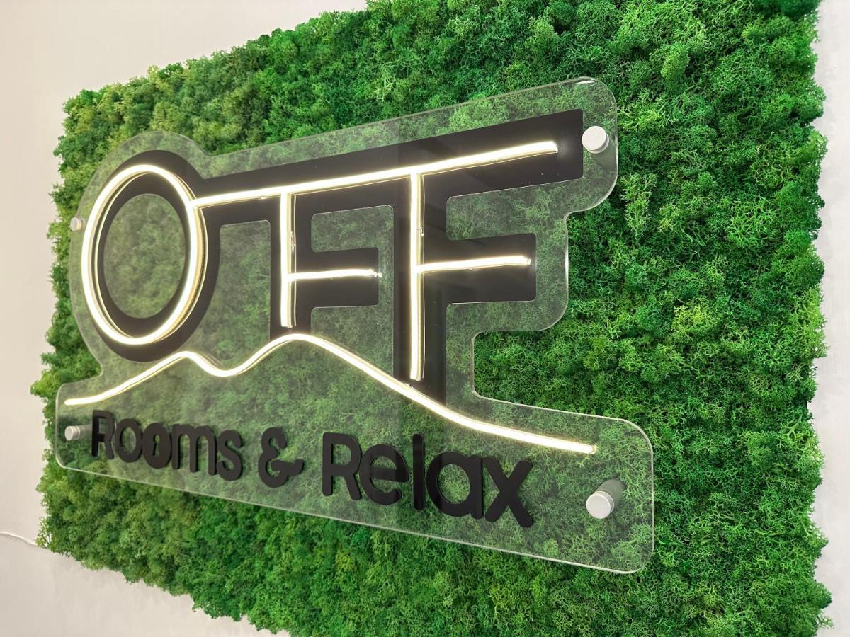 B&B Off Rooms And Relax 那不勒斯 外观 照片