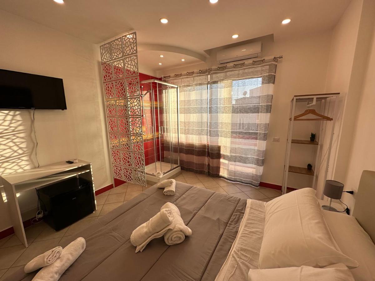 B&B Off Rooms And Relax 那不勒斯 外观 照片